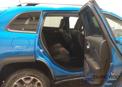 2021 Jeep Cherokee Trailhawk 4X4 из США, поврежденный, VIN 1C4PJMBX0MD253105